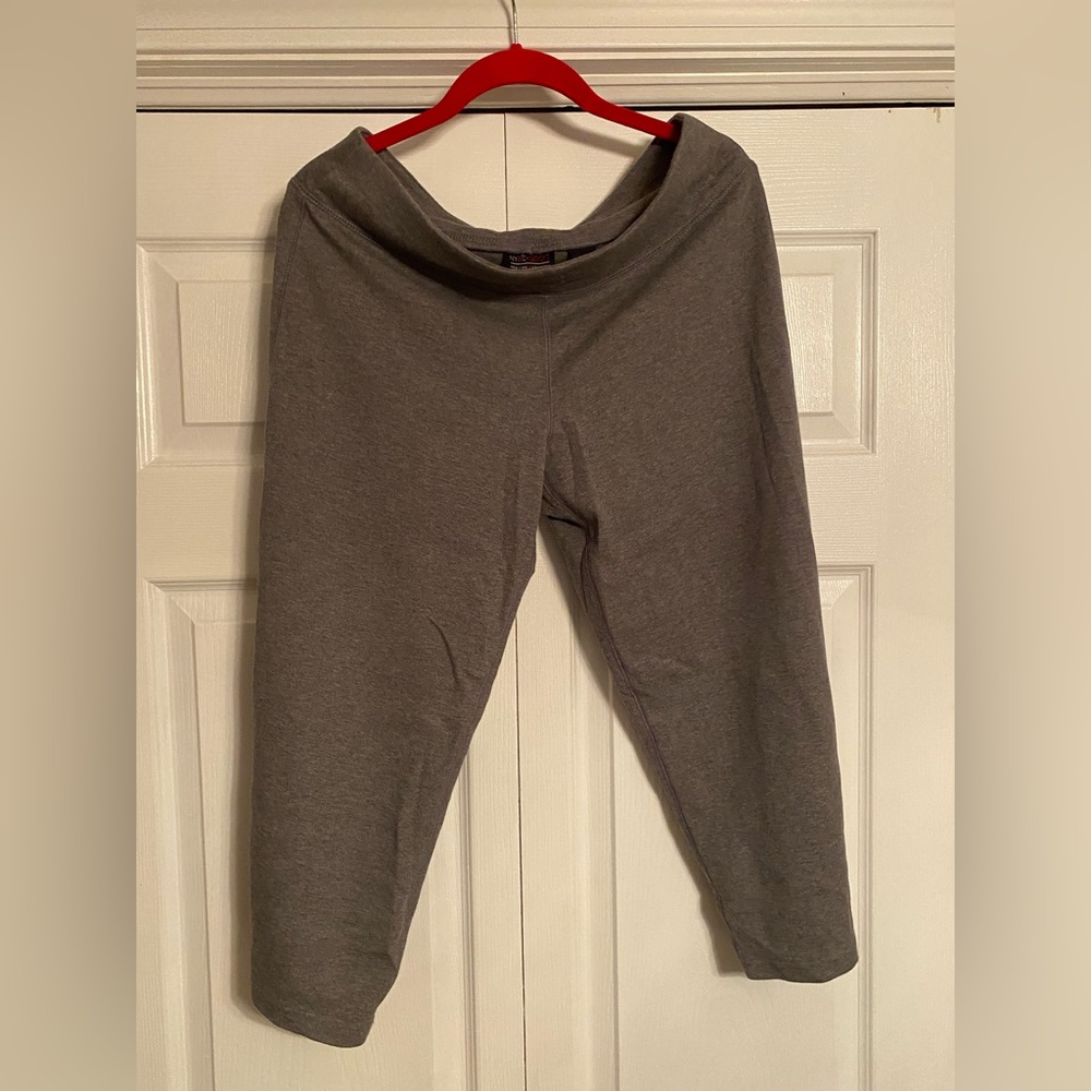 New York & Company Grey leggings